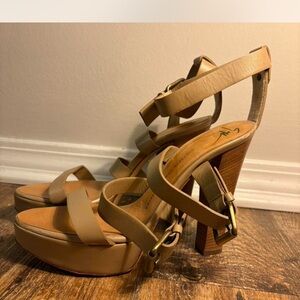 Vero Cuoio Tan Platform Strappy Heels with Wood-Effect Block Heel